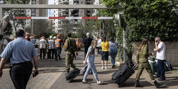 İran'dan İsrail halkına 'ülkeyi terk edin' çağrısı