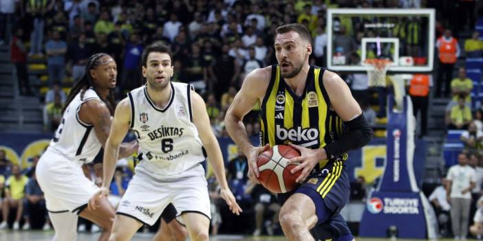 Fenerbahçe'den final serisine avantajlı başlangıç: Beşiktaş’ı farklı mağlup eden sarı lacivertliler, seride 1-0 öne geçti
