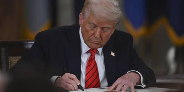 Trump’ın İran’a müdahaleye gizlice onay verdiği iddia edildi