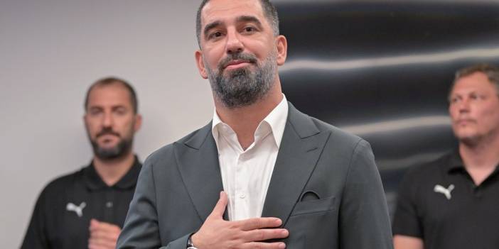 Shakhtar’da Arda Turan dönemi resmen başladı: Turan'ın futbolculara yaptığı konuşma sosyal medyada gündem oldu