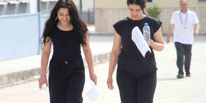 YKS maratonunun ilk oturumu TYT sona erdi