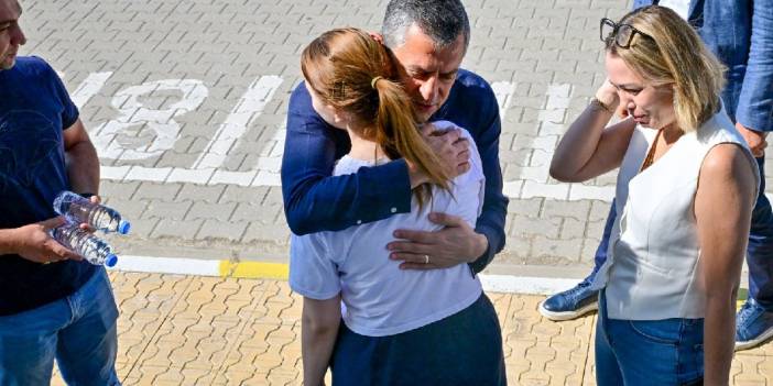 Özel, Zeyrek ailesine desteğini sürdürdü: Nehir’i sınav sabah yine yalnız bırakmadı