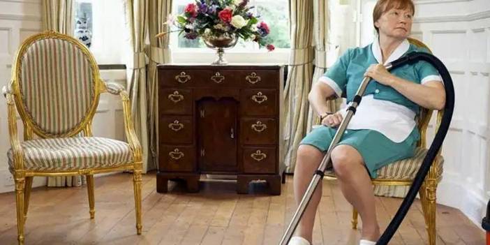 Modern ev işçiliğinin görünmeyen yüzü: Altın kaplamalı sömürü! Ünlü sosyologdan çarpıcı tespitler