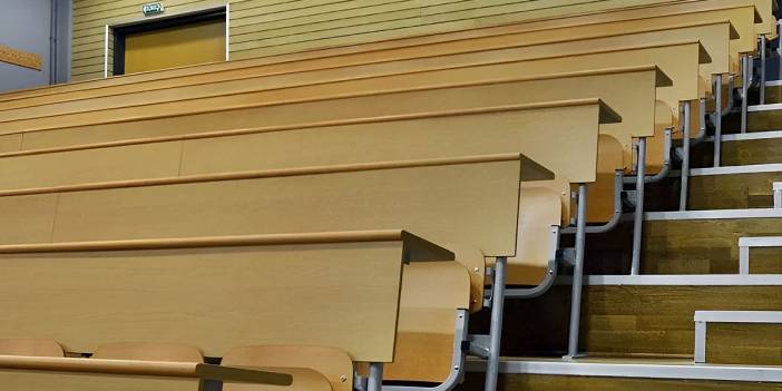 Ekonomik kriz vakıf üniversitelerini vurdu: Kontenjanlar boş kaldı