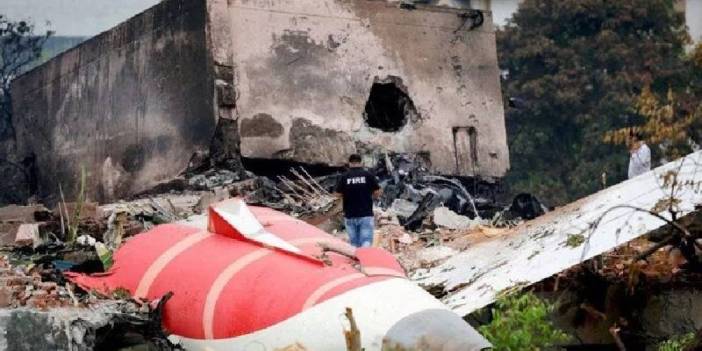 Hindistan’daki uçak kazasında skandal: Ailelere yanlış cenazeler gönderildi