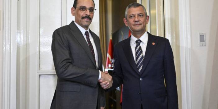 Kalın ile CHP lideri Özel TBMM'de görüştü: Terörsüz Türkiye çalışmaları ele alındı