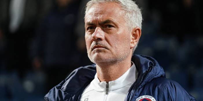 Mourinho'dan Fenerbahçe'de deprem etkisi! 4 yıldız için "Satılabilir" raporu verdi, menajerlere haber gitti!