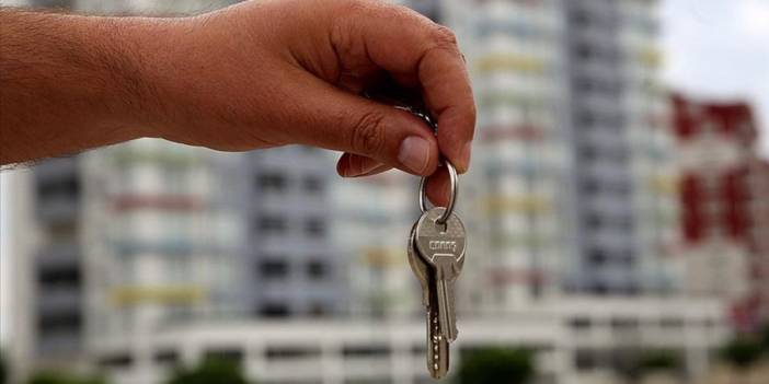 Küçük birikimler ev sahibi yapar mı? Ekonomist Emre Başaran'dan Emlak Konut'un "Paylı Ev" kampanyasına dev analiz!