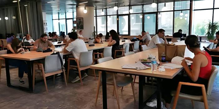 Kütüphanelere ilginin artmasının arkasında yatan gerçek: Hayat pahalılığı! Ders çalışmaktan çok daha fazlası