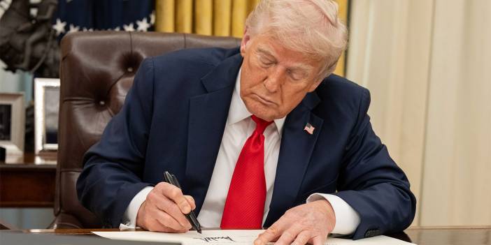 Trump, 60'tan fazla ülkenin gümrük tarifelerini yükseltti