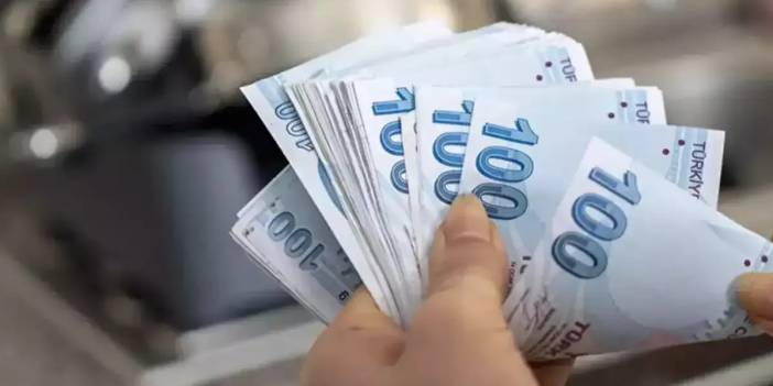 DİSK-AR raporu: İşçi ücretleri 7 ayda yüzde 40 eridi