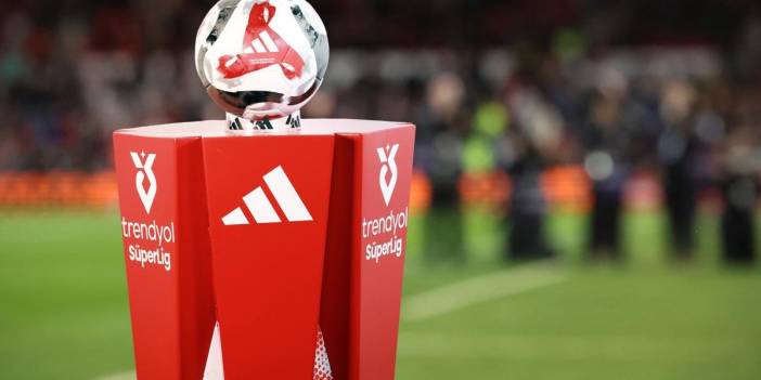 Süper Lig'de makas giderek açılıyor: Rekabette keskin düşüş