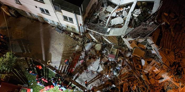 Balıkesir'de 6.1'lik deprem: Enkaz altında kalan 1 kişi hayatını kaybetti