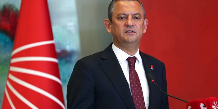 Şehit aileleriyle görüşen Özel: Gözünüzün içine bakamayacağımız hiçbir şeye yokuz