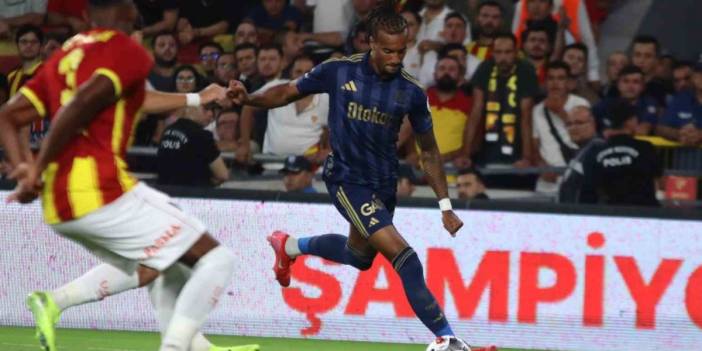 Fenerbahçe sessiz başladı: Sarı-lacivertliler ilk lig maçında Göztepe ile 0-0 berabere kaldı