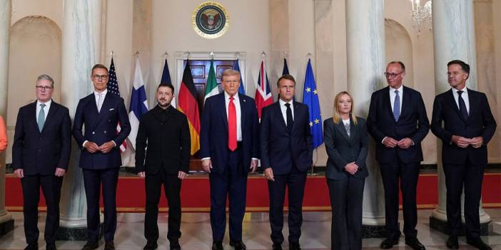 Trump, Zelenskiy ve Avrupalı liderlerle görüştü, ardından Putin’i aradı: ABD-Rusya-Ukrayna üçlü zirvesi için hazırlıklar başladı