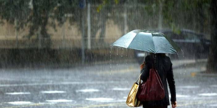 Meteoroloji'den yağış uyarısı: Karadeniz ve Doğu Anadolu'da sağanak bekleniyor