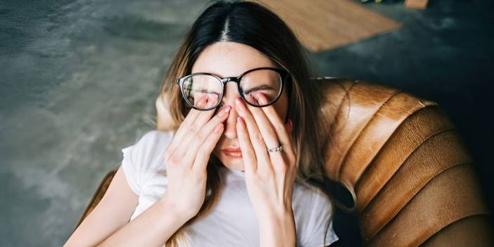 Sıcaktan mı halsizsiniz, yoksa beslenme hatanızdan mı? Nedensiz yorgunluğu hafife almayın