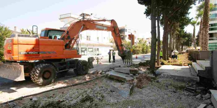 Güzelbahçe Belediyesi ilçenin ana arterlerini yeniliyor