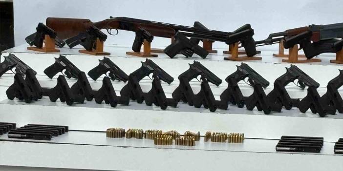 İstanbul’da ’motosikletli çete’ operasyonu: 24 kişi yakalandı