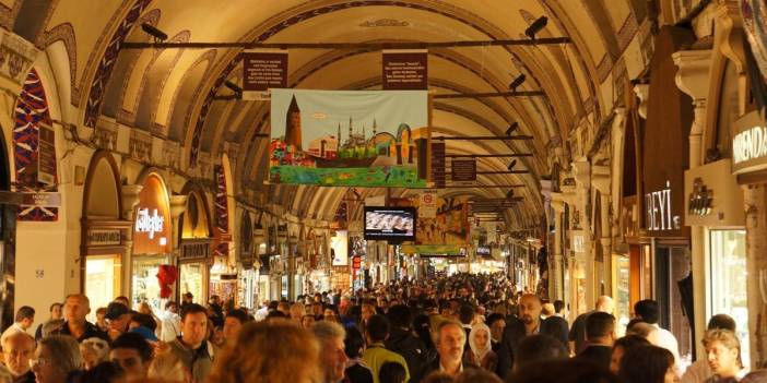 Kapalıçarşı’da kaçak pırlanta operasyonu: 1,2 milyar liralık taş ele geçirildi