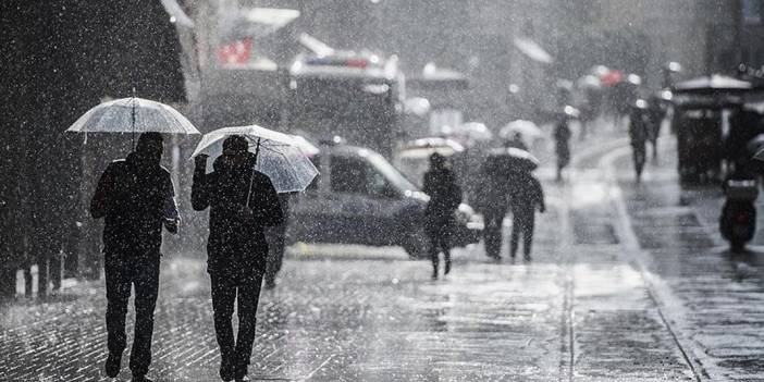 Meteoroloji'den çok sayıda il için sağanak yağış uyarısı: İşte bölgelere göre hava durumu