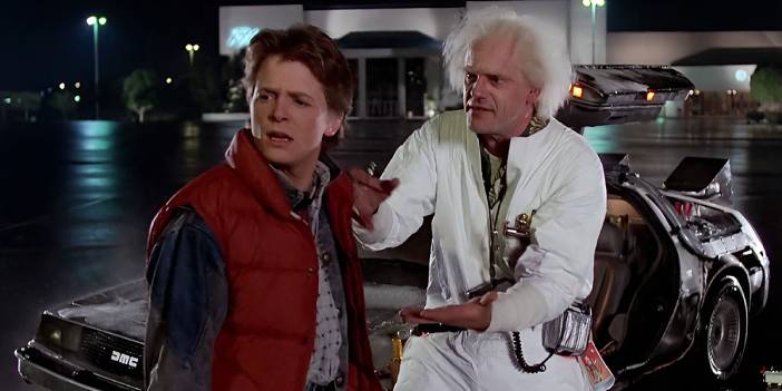 Efsane geri döndü! Geleceğe Dönüş, 40 yıl sonra sinema salonlarında