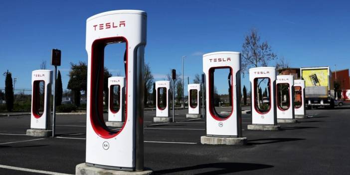 Tesla'dan SuperCharger zammı