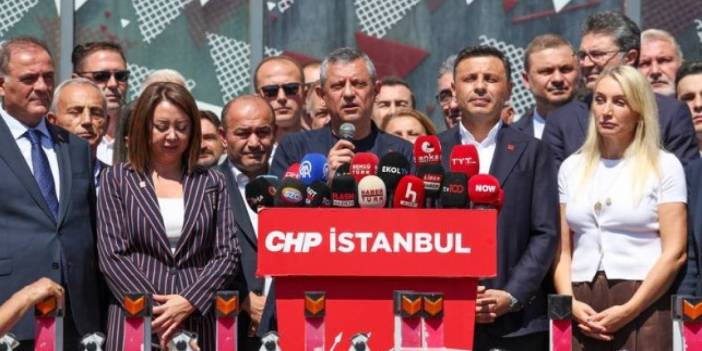 Özel, CHP İstanbul İl Başkanlığı'nı yeni ofisi yaptı: Yarın yeni çalışma ofisine gidecek
