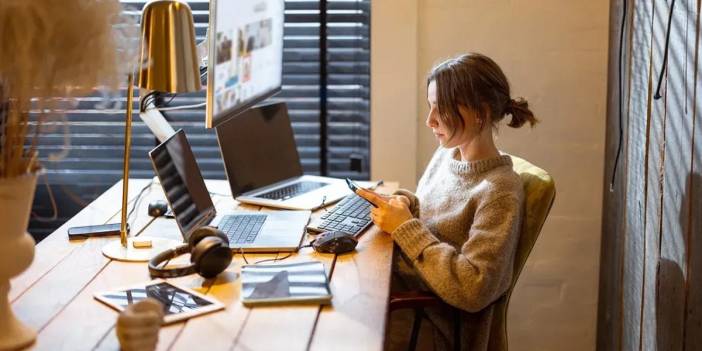 Haftada 4 gün mesai uygulaması gündemde: Pilot çalışma 2026’da başlayacak