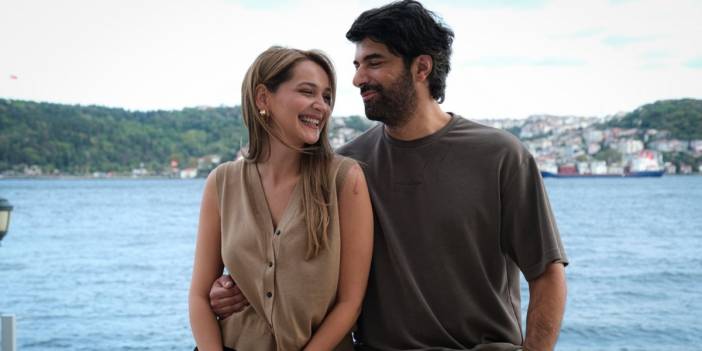 Engin Akyürek ve Gülsim Ali'yi buluşturan Bereketli Topraklar dizisinden ilk tanıtım geldi! İktidar savaşının ortasında bir aşk