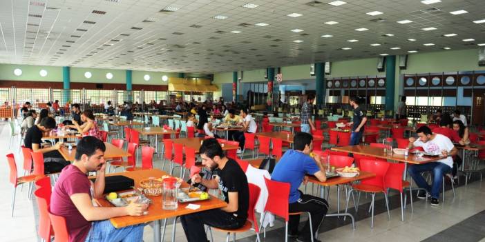 Kantinlerinde fiyatlar uçuşa geçti: Bir öğün yemek öğrenciler için lüks oldu