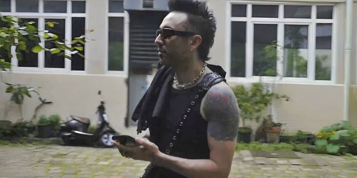 Sanata müdahale tartışması: 'Perperişan' şarkısı için yasak talebi!