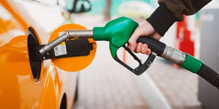 Benzine zam geliyor: Cumartesi gününden itibaren geçerli olacak