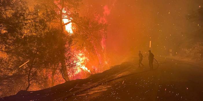 Alanya ve Milas'ta orman yangını: Evler alevlerin arasında kaldı, müdahale sürüyor