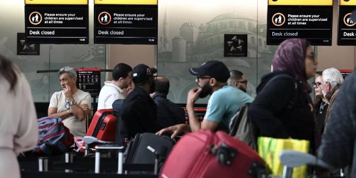 Dünya genelinde havaalanlarında kaos: Uçuşlar aksıyor