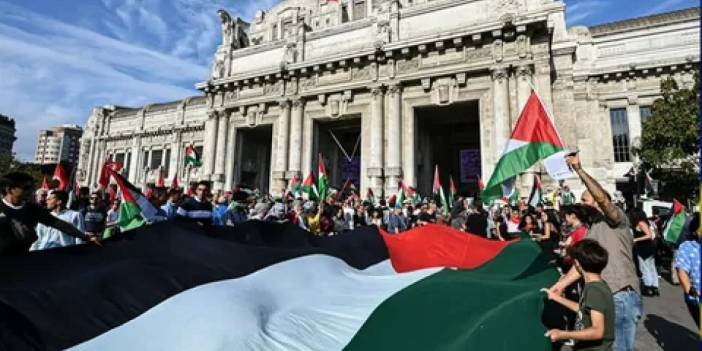 İtalya’da “Gazze” grevi: Limanlar kapandı, ulaşım durdu