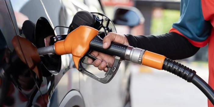 Sürücüler dikkat! 25 Eylül'de akaryakıta zam var mı, fiyatlar değişti mi? İşte güncel pompa fiyatları