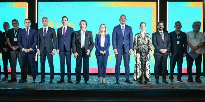 Bakan Ersoy dijital müzik platformları hakkında açıklamalarda bulundu