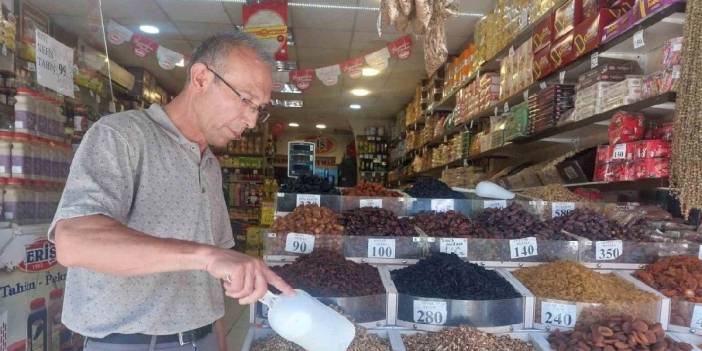 Herkes avuç avuç yiyordu, şimdi kimse yanına yanaşamıyor! Bu yıl satışları düştü