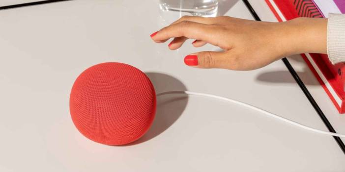 Google'dan HomePod ve Alexa'ya rakip: İşte Gemini yapay zekalı yeni Google Home hoparlör!