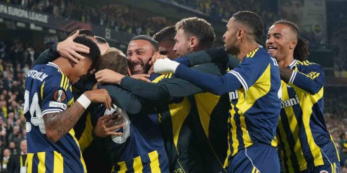 Kadıköy'de zafer gecesi: Fenerbahçe, Nice karşısında 2-1 kazanarak UEFA Avrupa Ligi'ndeki ilk galibiyetini aldı