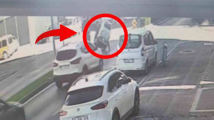 Duran otomobile güvenerek yola çıktı, ölümden döndü! O kaza kameralara yansıdı