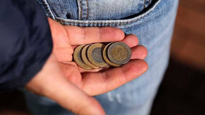 DİSK: 17 milyon vatandaş temel ihtiyaçlarını karşılayamıyor