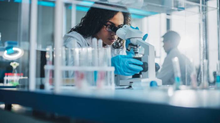 Basel Üniversitesi'nden çığır açan keşif: Gıdalardaki hafif stres yaşlanmayı yavaşlatıyor