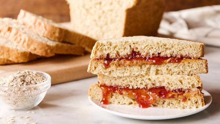 Ekmeği hayatından çıkaranlara müjde! Sadece 3 malzemeyle tost makinesinde pişen fit lezzet