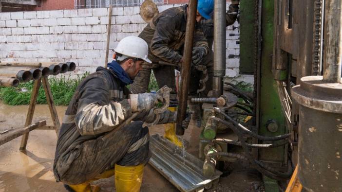 Zemin araştırmaları için 32 bin deney yapıldı! Hedef: Depreme dirençli İzmir