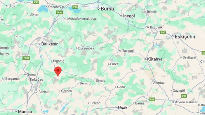 Son dakika! Marmara sallanmaya devam ediyor: İstanbul ve çevre illerde hissedilen deprem