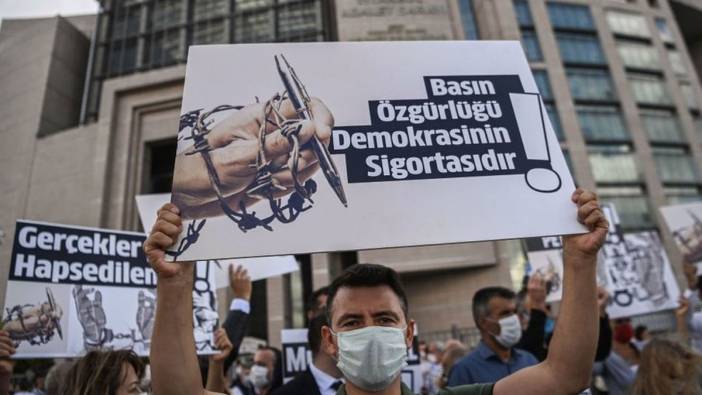 CHP’den basın özgürlüğü raporu: Baskı, tehdit, saldırı, yargılama