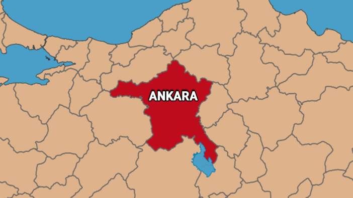 Ankara'da gizemli olay! Yerin altından bir anda su çıktı, toprak kaydı: O yol trafiğe akapatıldı